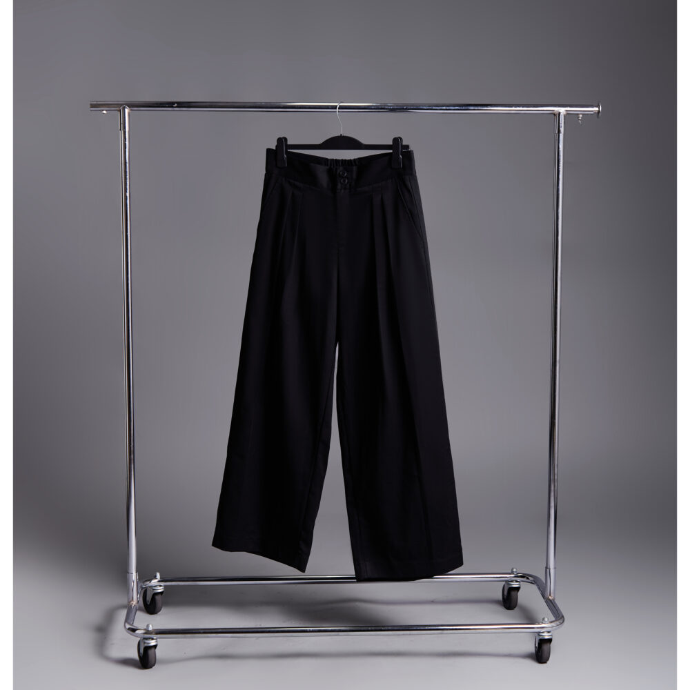 PANTALÓN OVERSIZED NEGRO