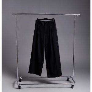 Pantalón Gabardina Negro corte Baggy